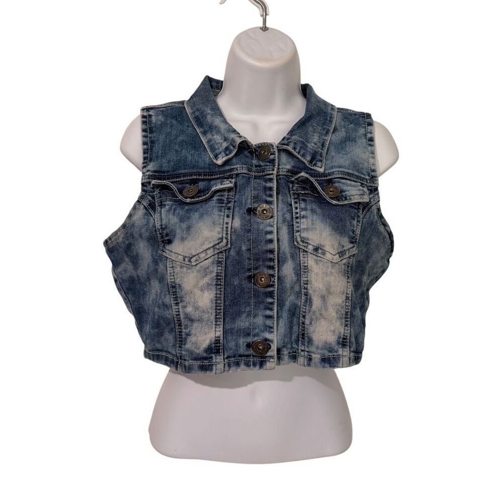 Rue21 Vest Womens Size L Blue Acid Wash Cropped Sleeveless Button Front